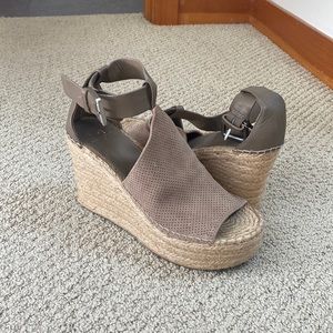 Marc Fisher LTD wedges